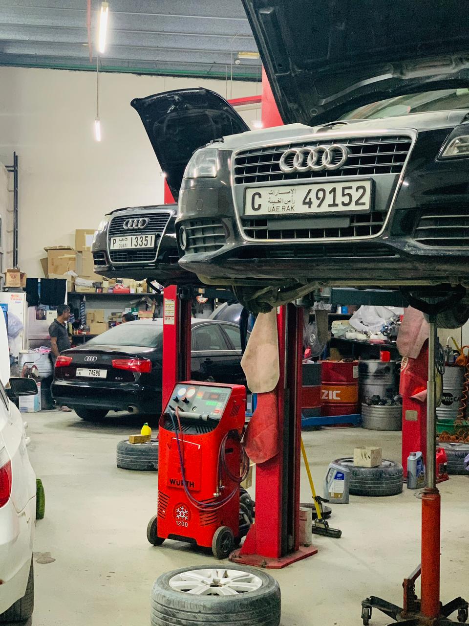 JAS Auto Workshop gallery photo 19