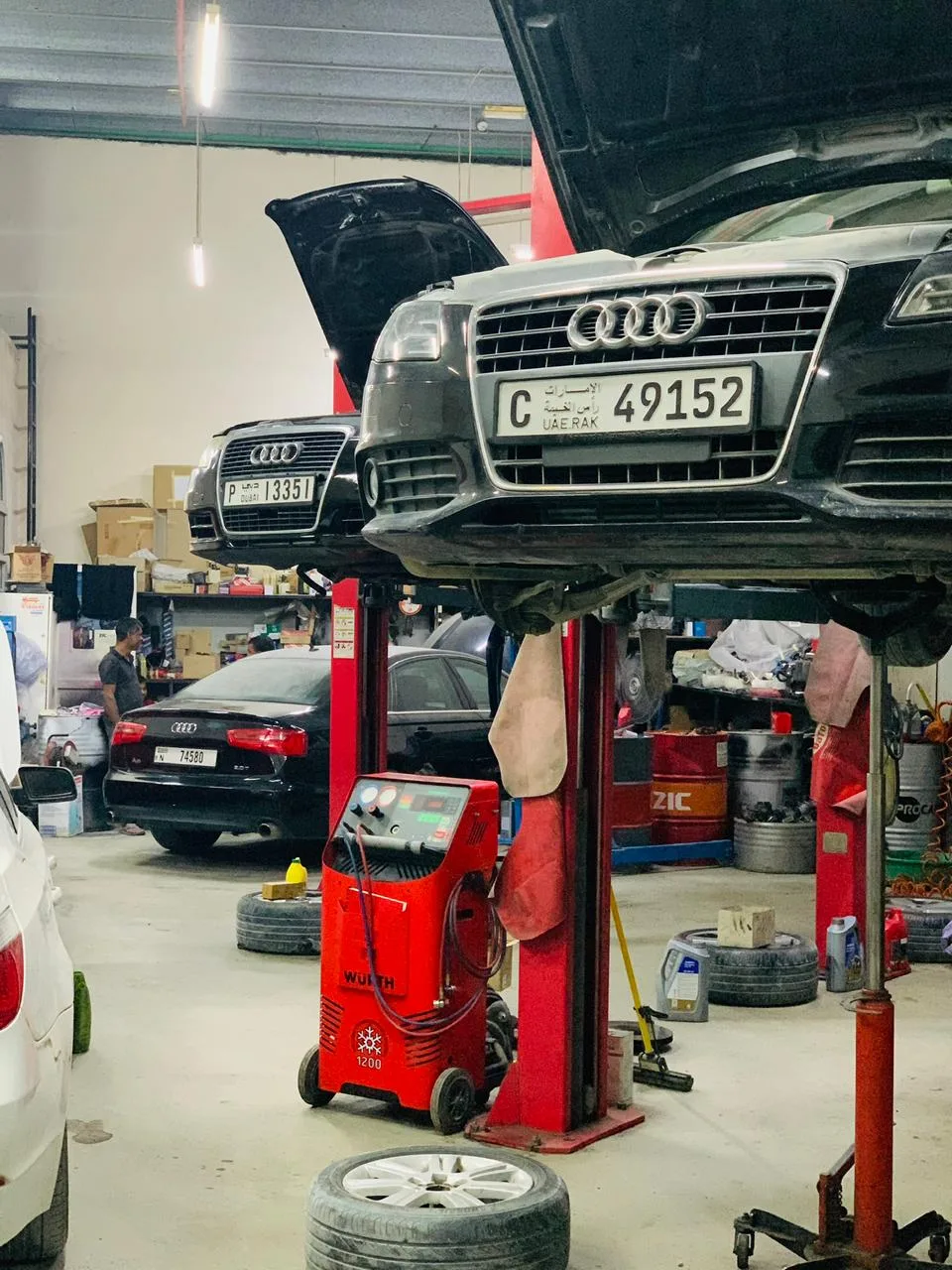 JAS Auto Workshop gallery photo 19